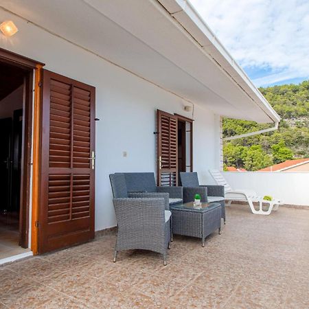 Beautiful Home In Prizba With Kitchen Dış mekan fotoğraf